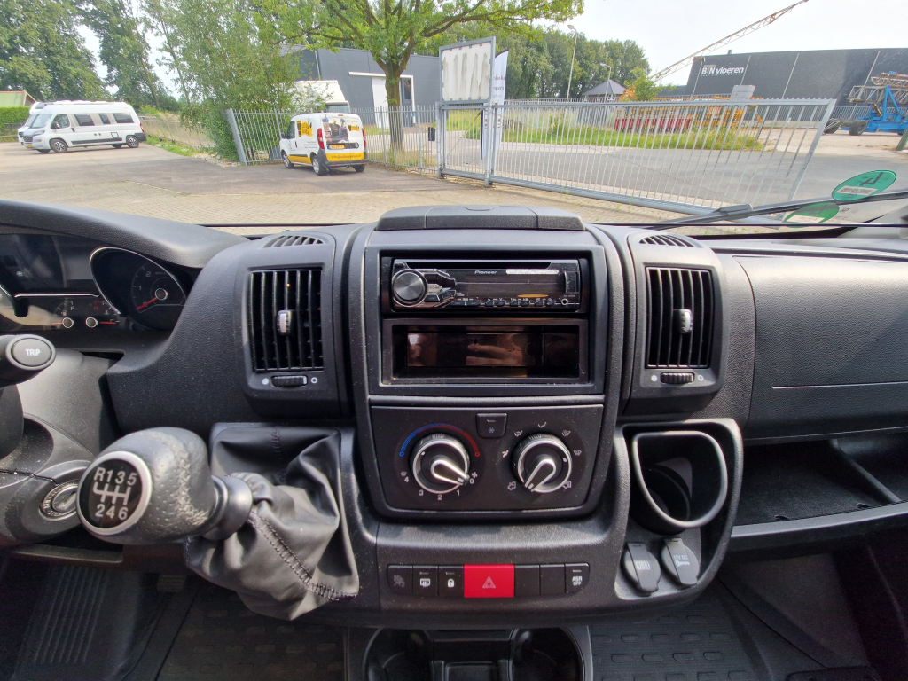 CAPRON T135 foto: 3