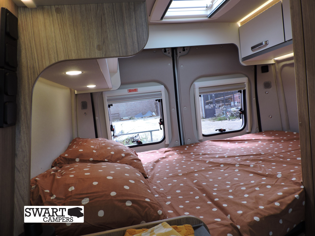 Weinsberg CaraBus 540 MQ, Dwarsbed Automaat foto: 17