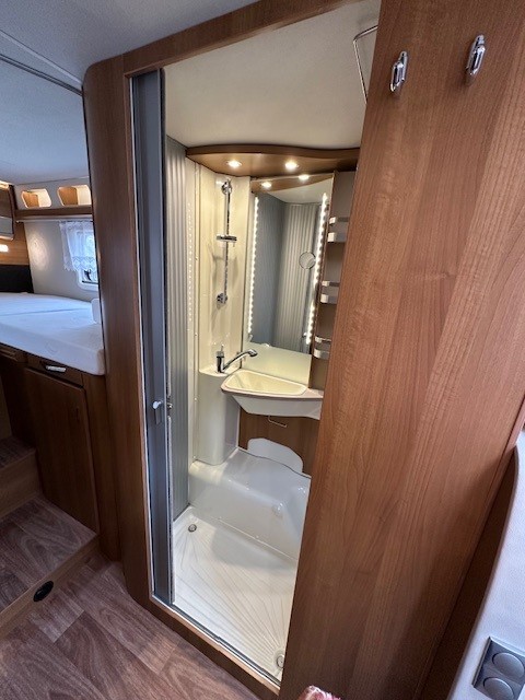 Knaus Van I 650 MEG Platinum Selection, Automatik Foto: 9