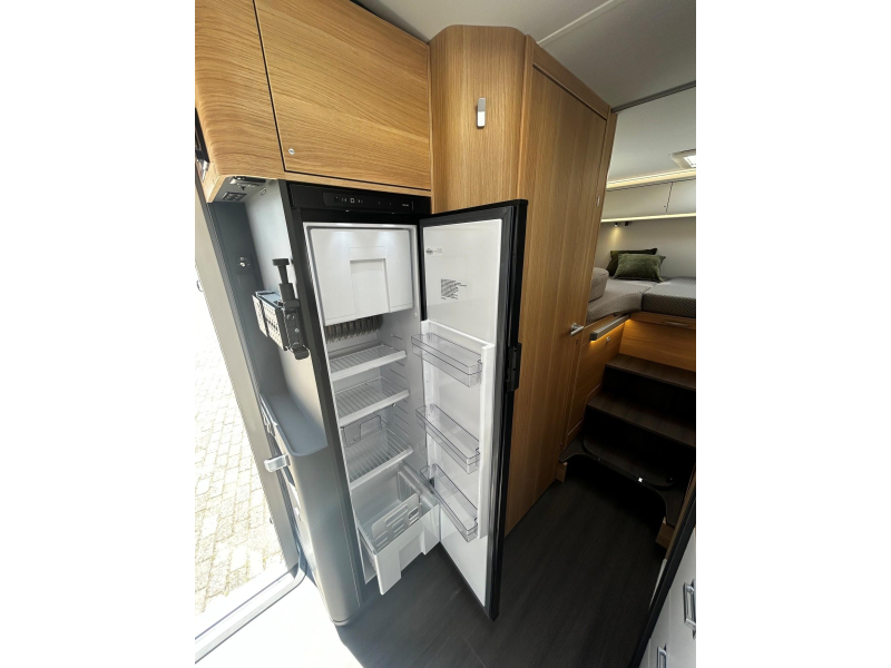 Adria Matrix Axess 650 DL Benelux, Automaat  foto: 11