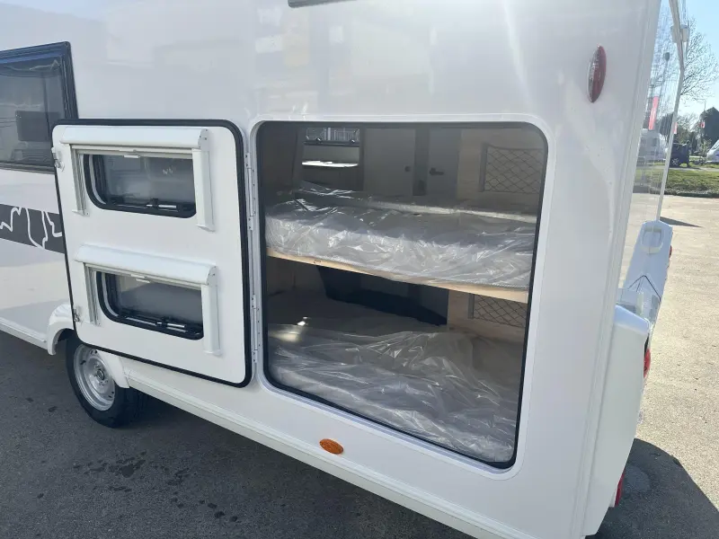 Sterckeman Easy 497 Anniversary + 1500 kg as  foto: 13