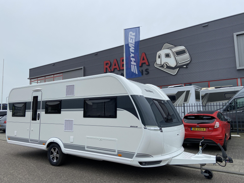 Hobby Maxia 585 UL Single beds, round seating photo: 1