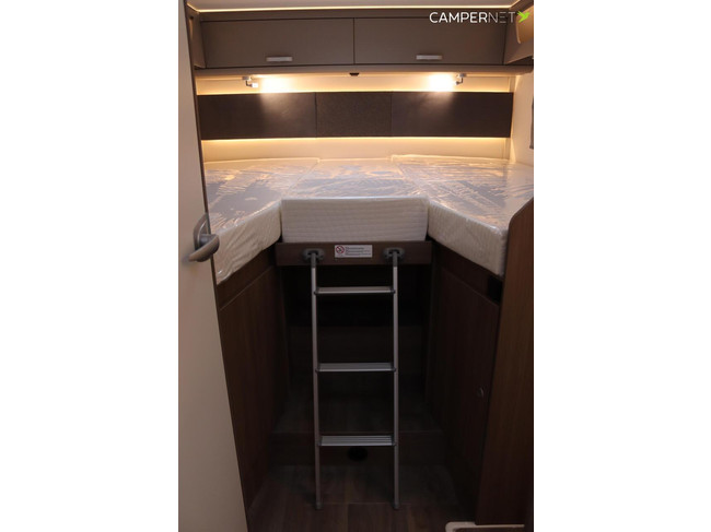 Carado I447 140hp Automatic | Pro+ Package | Drop-down bed | 2.15m Long bed! | 5 Seats | Separate shower | New available from stock photo: 17
