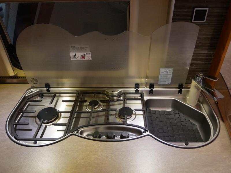 Eriba Nova GL 465 Incl. mover en luifel  foto: 8