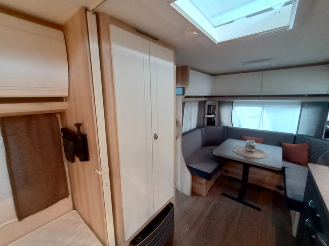 Hobby De Luxe 460 UFe Foto: 14
