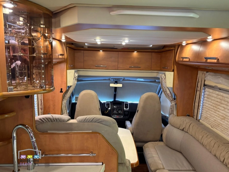 Carthago Chic C-Line T 4.8 PLUS single beds photo: 15