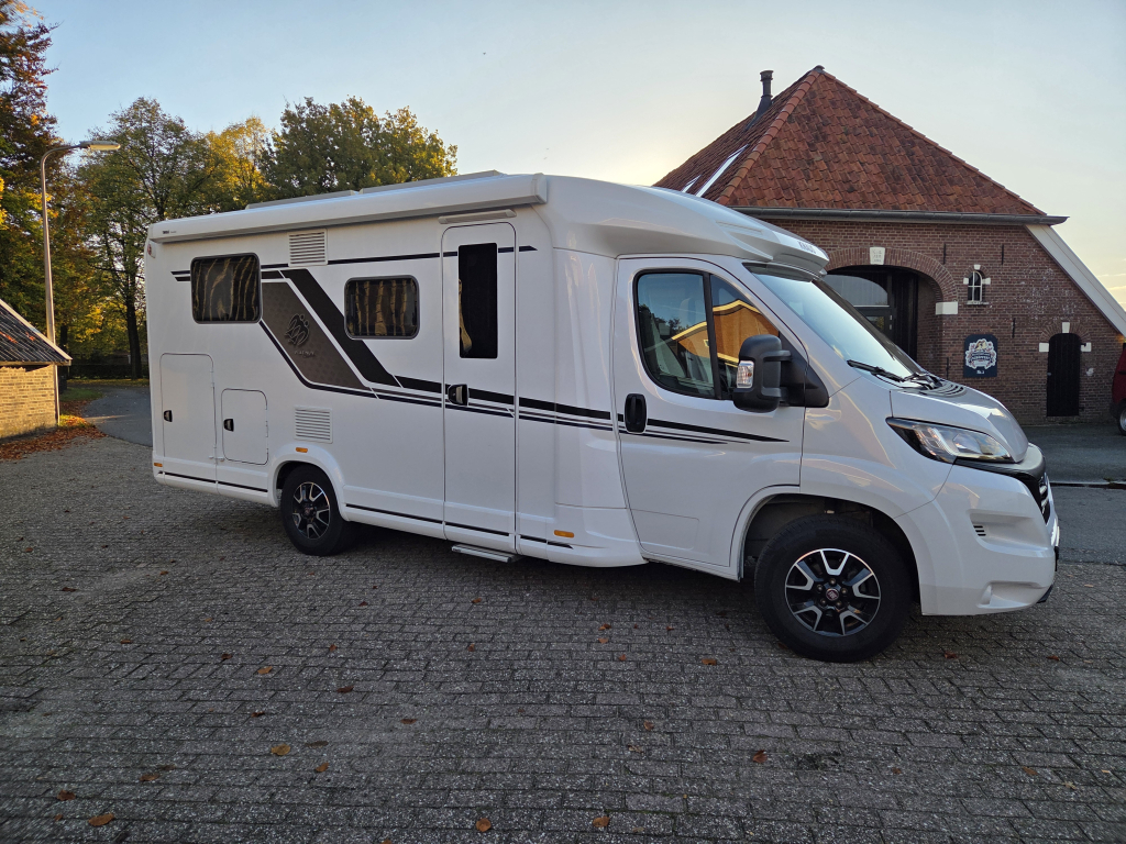 Knaus Sky TI Platinum 650 2023 foto: 2