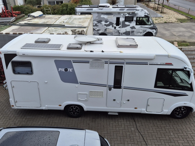 Pilote Essentiel G 740 AUT. 9-T TWINBED TV Solar  foto: 20