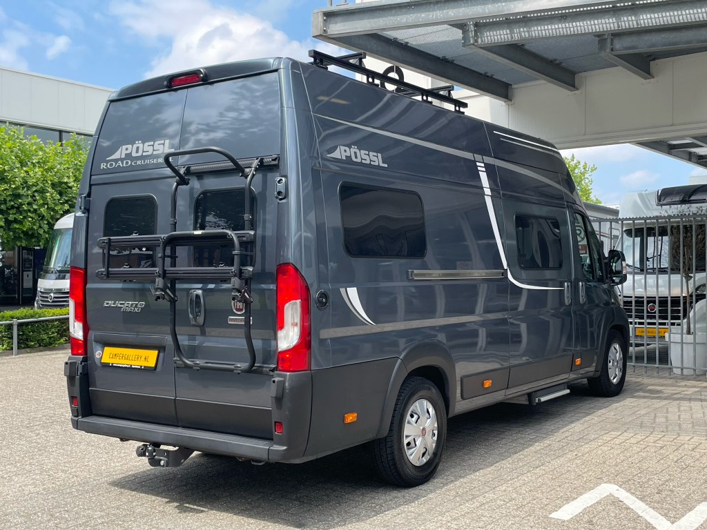 P&ouml;ssl Roadcruiser XL SINGLE BEDS 9T AUTOMATIC TOW BAR photo: 21