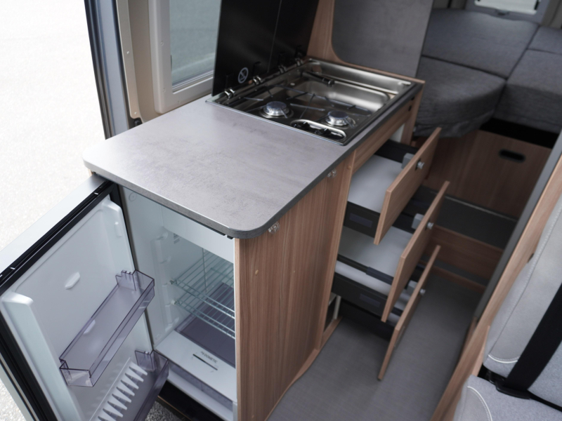 P&ouml;ssl Summit Shine 600 L AS NEW AND COMPLETE photo: 19