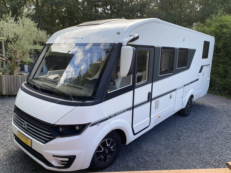 Adria Sonic Plus 700 DC Automaat | Dakairco Level 