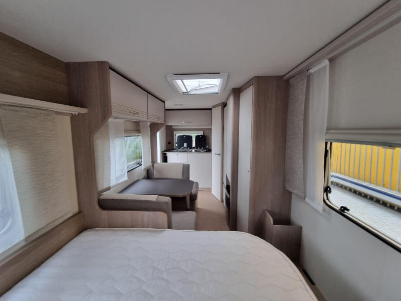 Bürstner Premio Life 480 TS  foto: 8