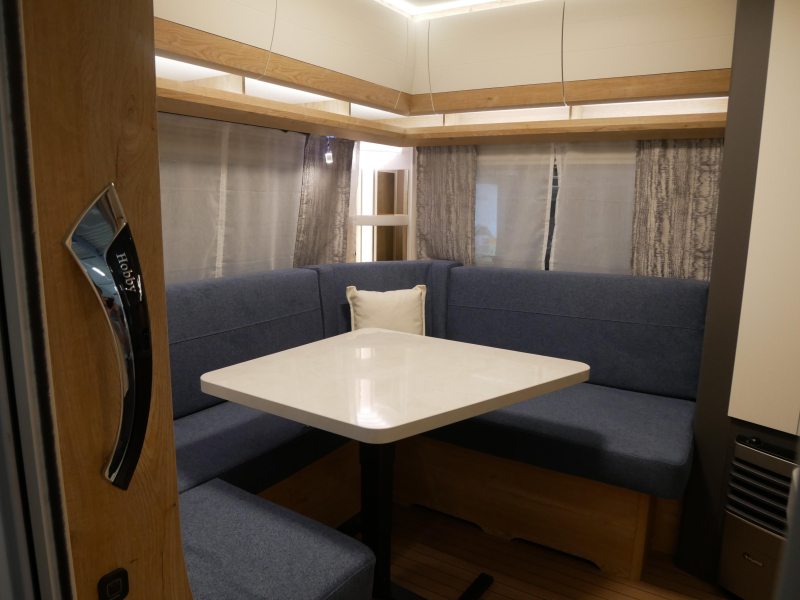 &iexcl;Hobby Excellent Edition 495 UL AHORA EN VAN EIJK CARAVANS! foto: 3