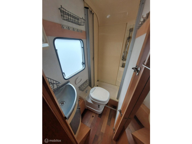CAPRON T58 2008 140cv Euro4 Orig.NL &iexcl;Compacto! 2xpanel solar foto: 16