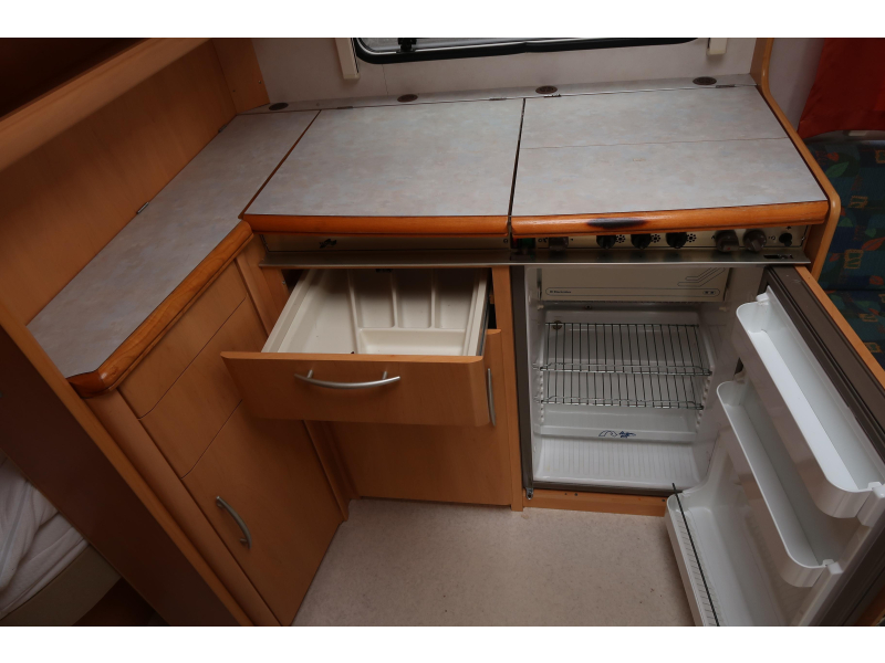 Fendt Saphir 470 TFB MOVER VOORTENT 