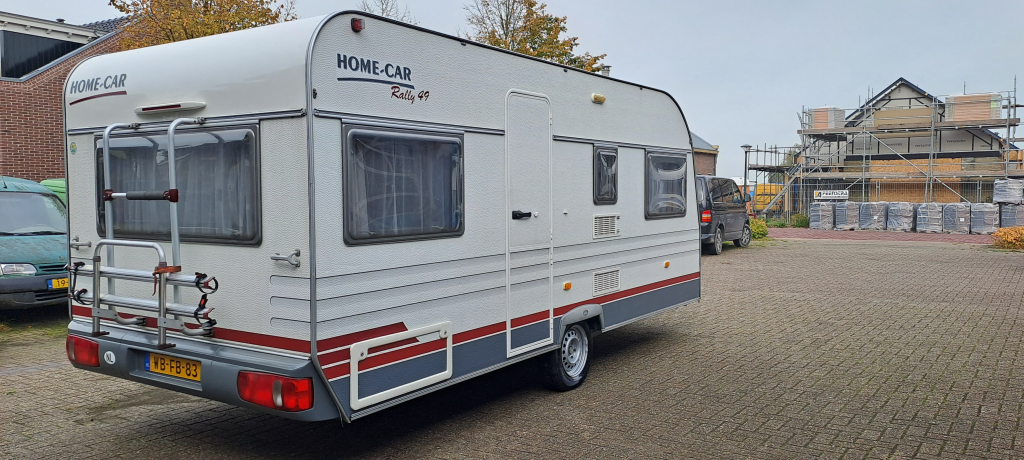 HOME-CAR 496H Caravan, Met voortent en luifel! foto: 6