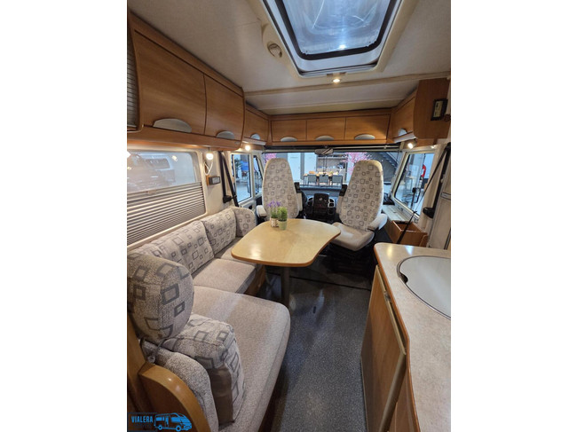 Hymer B 674 SL