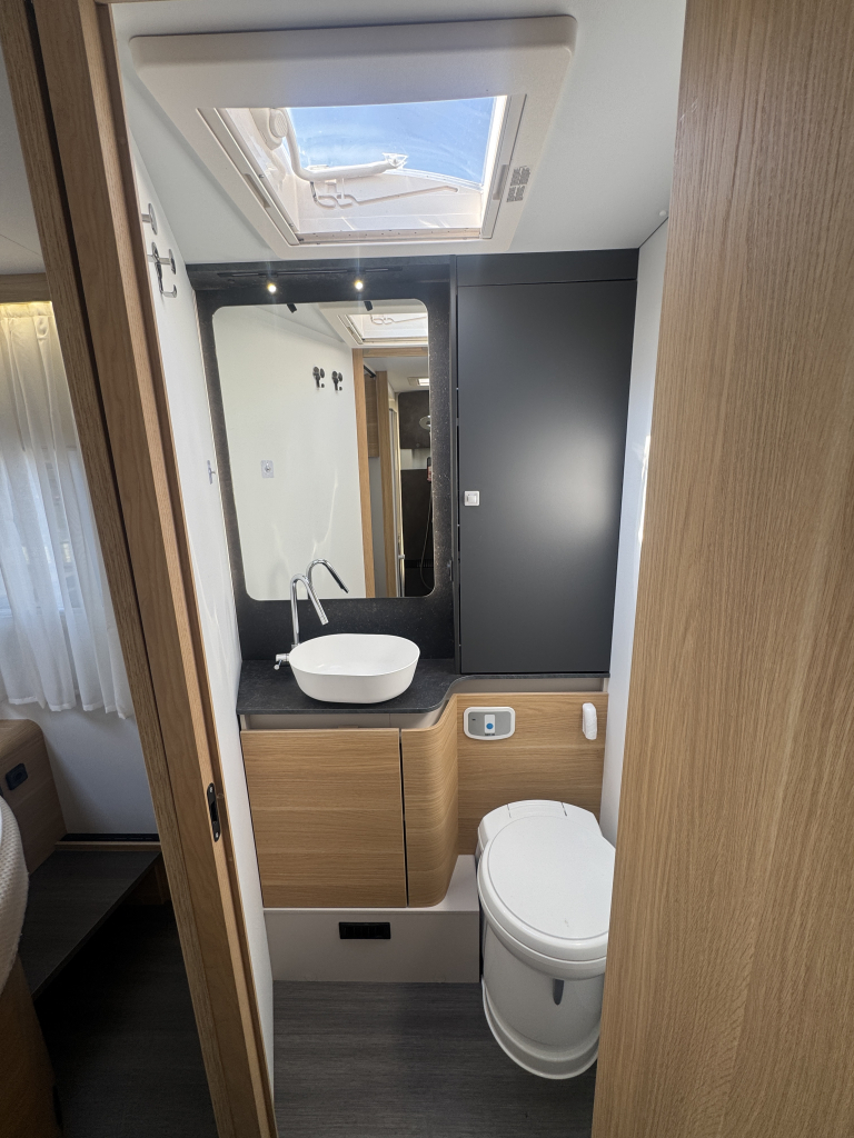 Adria Matrix 670 DC Plus foto: 16