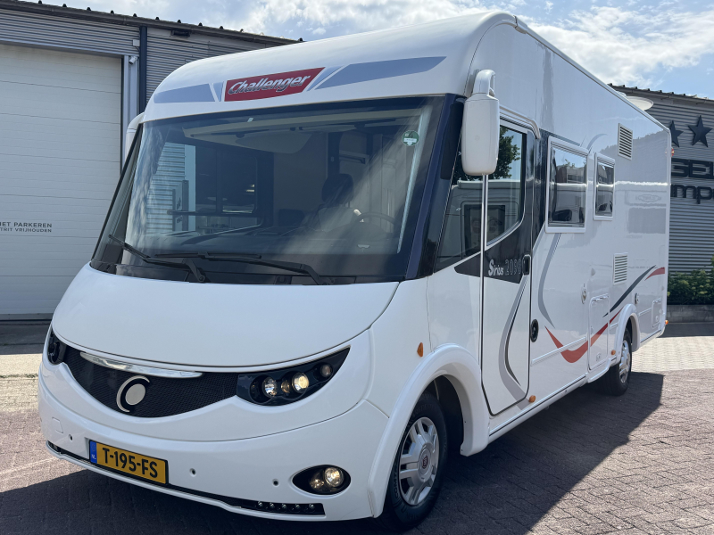 Challenger Sirius 2098 Queensbed-Hefbed-2X Airco  foto: 1