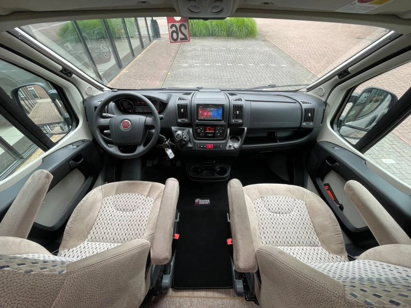 Hobby Vantana 65 Single Beds 49000 km photo: 8