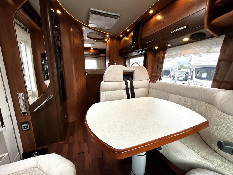 Carthago Chic C-Line I 4.2 Dwarsbed/2015/Euro-5/6.7M  foto: 7