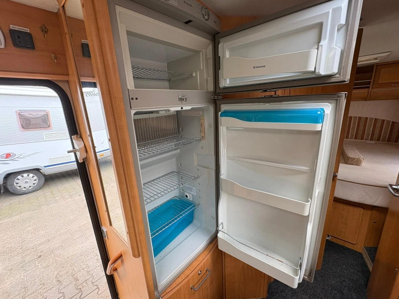 Fleurette Migrateur 73 LM Cama Queen, Aire Acondicionado, Comedor foto: 14