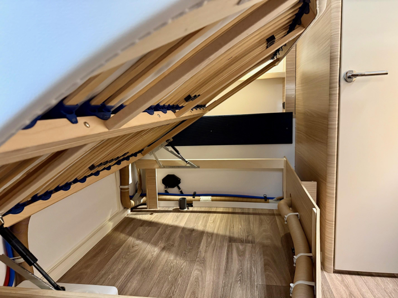 Fendt Bianco Activ 445 SFB modeljaar 2026  foto: 8