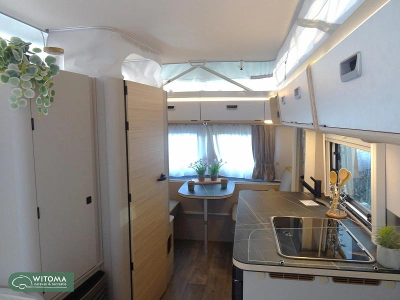Eriba Touring 542 Nu met gratis mover  foto: 4