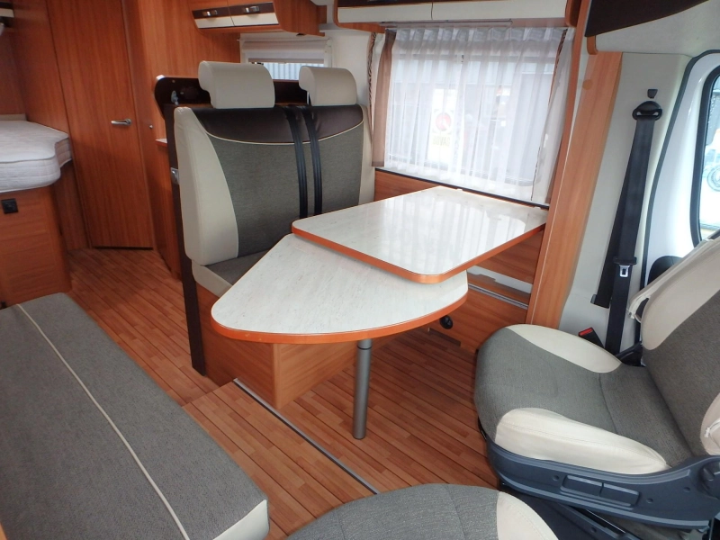 Weinsberg CaraLoft 650 MF  foto: 8