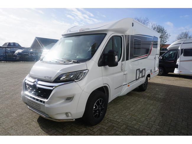 B&uuml;rstner Nexxo Van 620 G Citroen Foto: 7