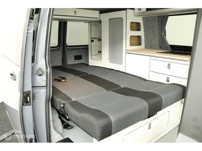 Volkswagen Transporter Camper Van 2.0TDi 102Pk New California-look Conversion | 4-berth | Pop-top roof | MINT CONDITION photo: 13
