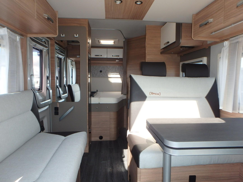 Weinsberg CaraSuite Spicy 650 MF  foto: 12