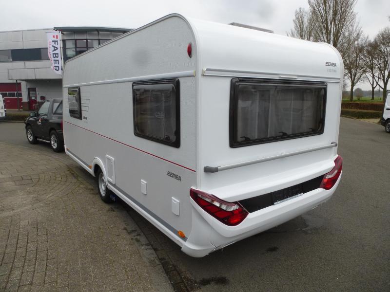 Eriba Exciting 471 ER enkel bed mover