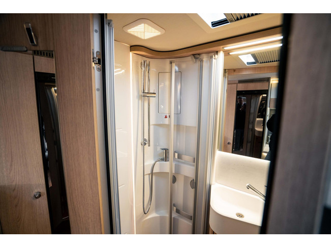 Hymer BMC-I 580 &iexcl;&iexcl;Precio de promoci&oacute;n de stock!! foto: 16