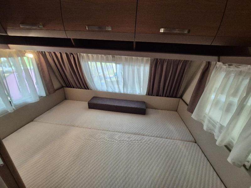 Knaus Sport 420 QD zakluifel met zijwanden  foto: 6