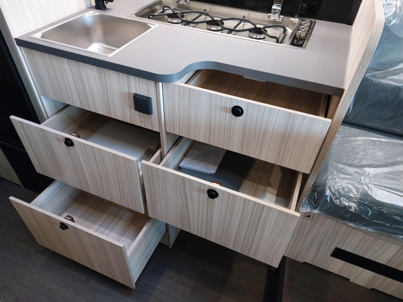 Sun Living S 72 DL Special Edition € 90.000  foto: 14