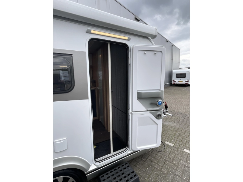 Knaus Deseo 400 TR UNIQUE-PLEIN D'OPTIONS photo : 2