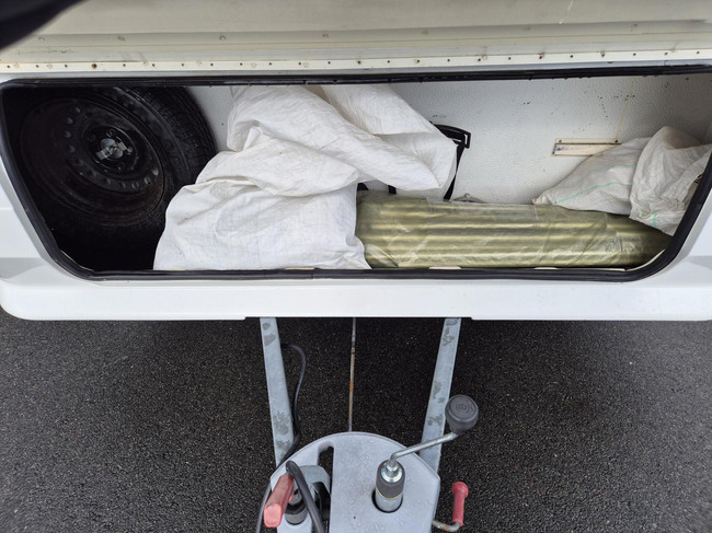 Adria ALTEA 502DT 3 pers. triple stapelbed & voortent 1e eig foto: 4