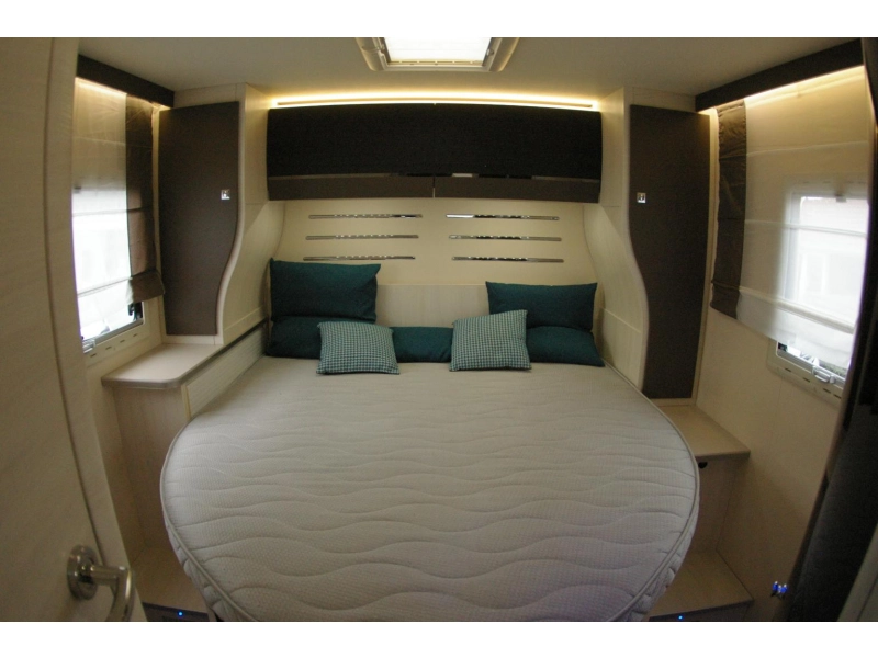 Chausson Exaltis 6028 EB Queensbed, Hefbed.  foto: 11