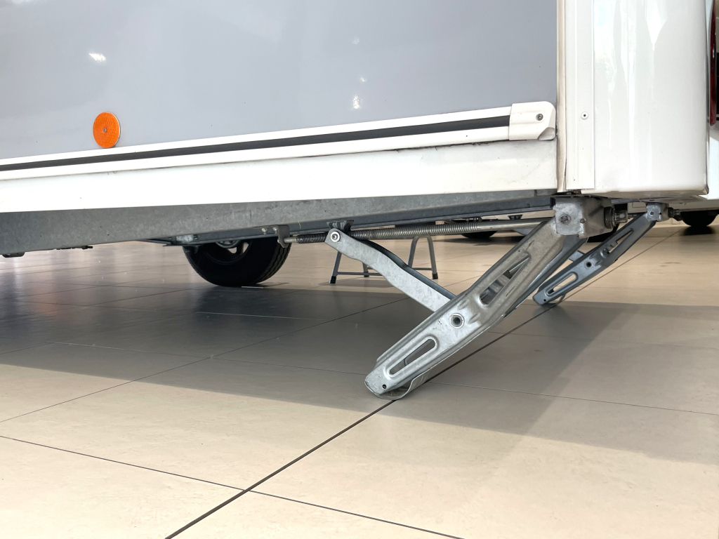 Caravelair Antares Titanium 390 DWARBED 1e EIGENAAR  foto: 20