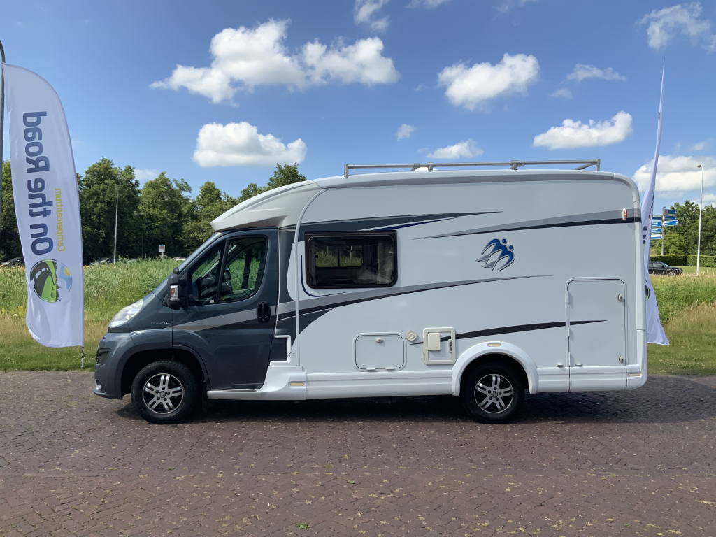 Knaus Van Ti 600 2.3 130 PK Half-integraal, Dwars-bed, Halve- treinzit, Draaistoelen, etc. Bj 2013 Camper centrum on the road Marum foto: 5