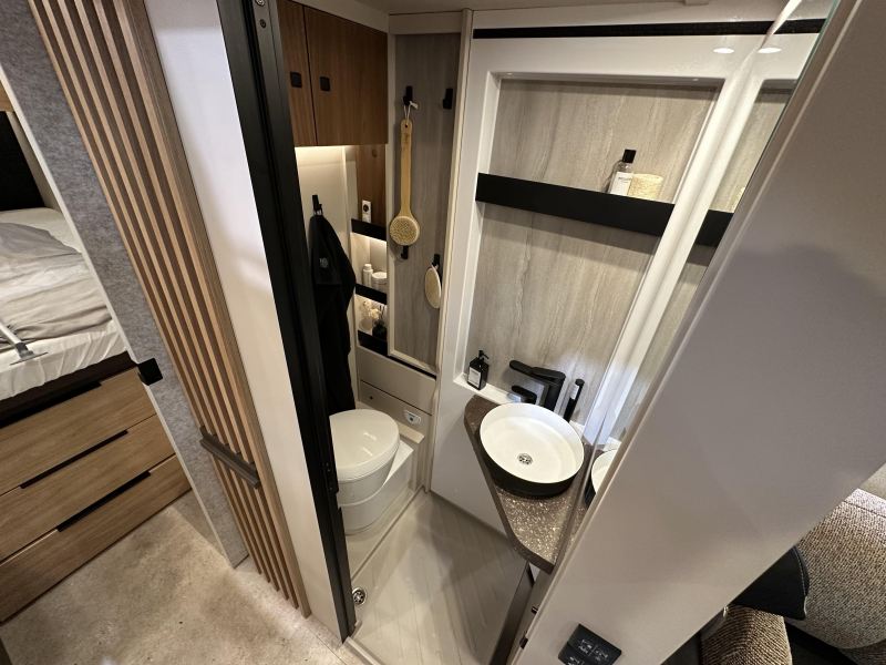 Bürstner Signature Primeur:Signature SFT 7.4  foto: 12