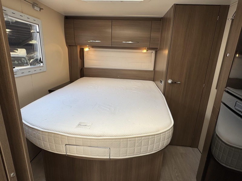 Challenger Sirius 2098 Queensbed-Hefbed-2X Airco  foto: 7