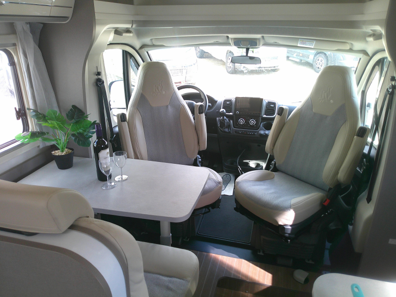 Etrusco T 5900 FB te Koop na huurperiode  foto: 2