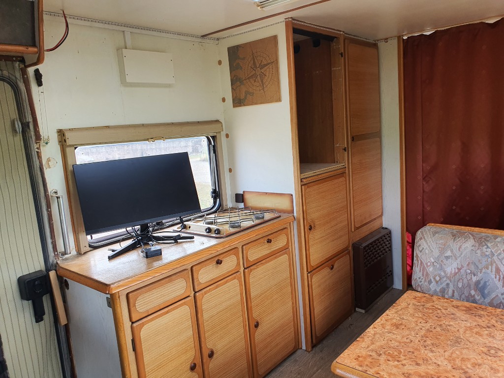 LMC Liberty 6500 Fiat 290 2.5 Turbo Diesel | Fixer-upper photo: 10