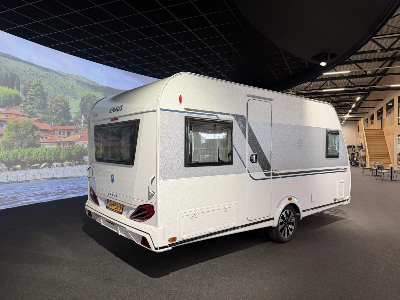 Knaus Sport 450 FU voortent opblaasbaar - FD  foto: 3
