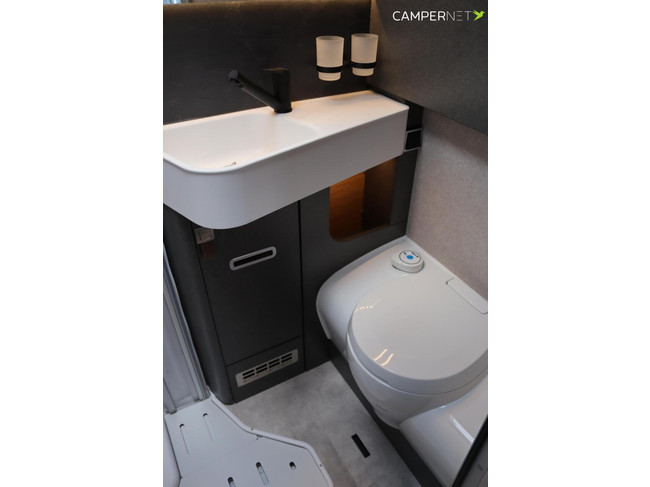 Hymer ML-T 580 4x4 190pk Automaat | Lithium pakket | Alde | XXL Bed | Nieuw uit voorraad leverbaar | Omvormer | Winterpakket | Luifel foto: 22
