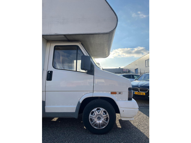 Fiat Ducato 14 2.5 Gran Volume | Goofy | Fahrradtr&auml;ger | Anh&auml;ngerkupplung | 7 Personen | Heizung | K&uuml;hlschrank | Alkovenbett | 2x Zugsitz Foto: 21