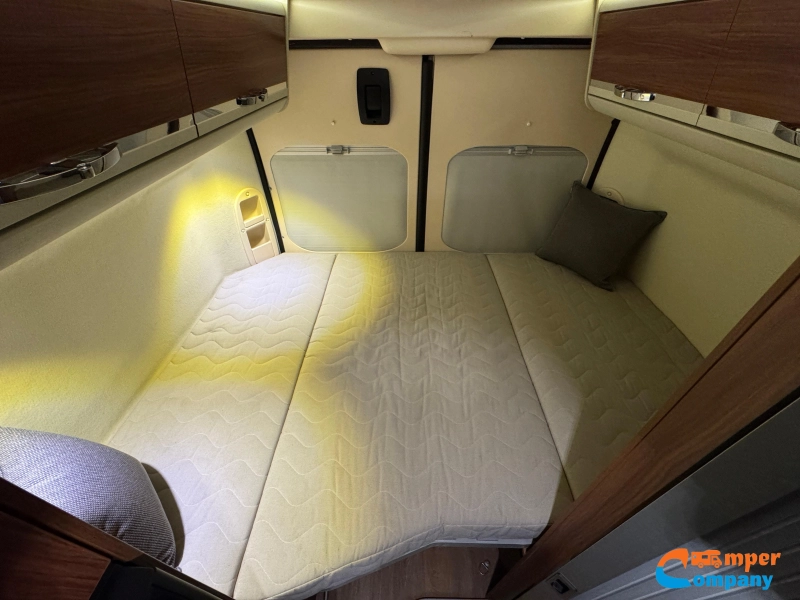 Adria Twin 600 SPT Dwarsbed / Euro 6  foto: 16