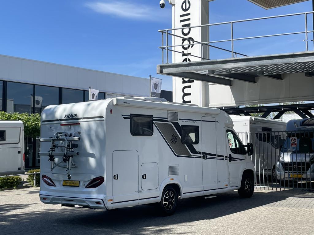 Knaus Van Ti 650 MEG ENKELE BEDDEN 2x ZONNEPANEEL XXL GARAGE foto: 20